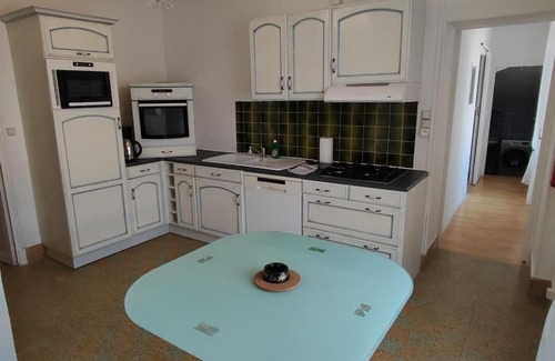 Nogent-le-Rotrou Villa | agréable maison 7 personnes proche centre ville de Nogent