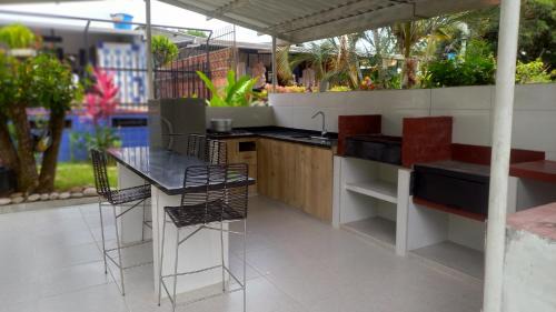 Rivera House | Agradable casa de Campo con Piscina en el Guadual Rivera