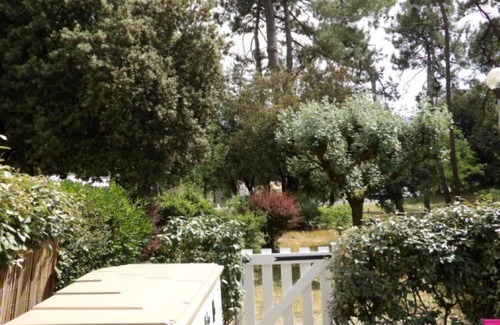 Saint-Georges-de-Didonne Apartment | Agreable REZ DE Jardin Avec Terrasse Proche Plage