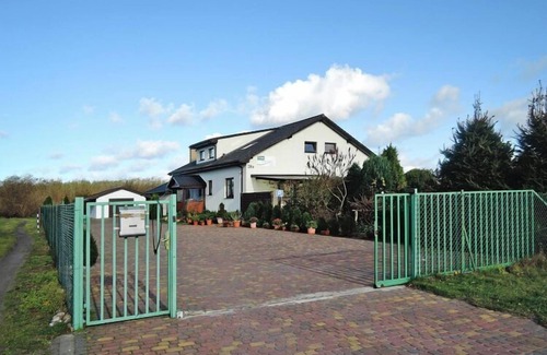 Goleniow Apartment | Agriculture - Studios, Borzyslawiec by Lubczyna, close to the harbour