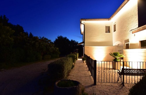 Matera Villa | AgrIGINO Villa Riccardi
