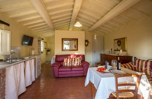 Pieve di Chio Cottage | Agriturismo Santo Stefano- Beehive Cottage