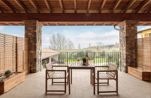 Polpenazze del Garda Ski Chalet | Agriturismo Sentieri del Vino - Il Ciliegio Le Palafitte