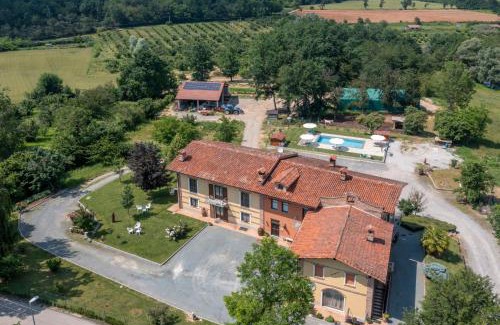 Bra House | Agriturismo Cascina Monchiero