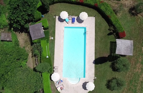 San Macario In Monte Apartment | Agriturismo for 4 with a shared pool, by a village