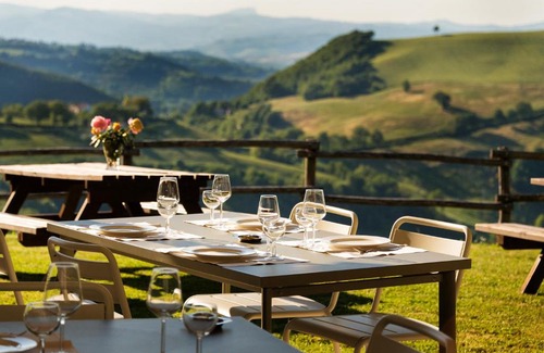 Isola del Piano House | Agriturismo Girolomoni - Locanda