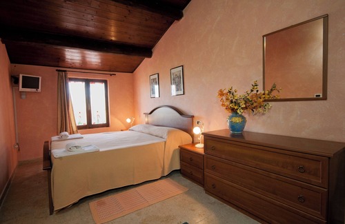 Castorano Other | Agriturismo Il Crinale