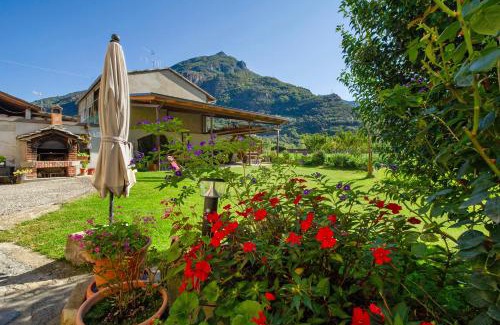 Pont-Saint-Martin House | Agriturismo La Grange