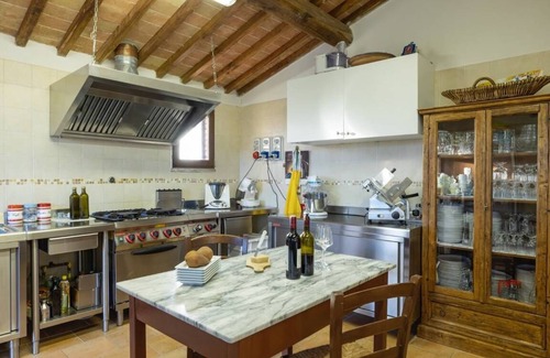 Monteroni d'Arbia Villa | Agriturismo Podere Il Moro