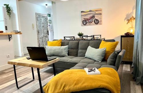Herrera del Duque Apartment | AGUA DULCE , Apartamento Rural