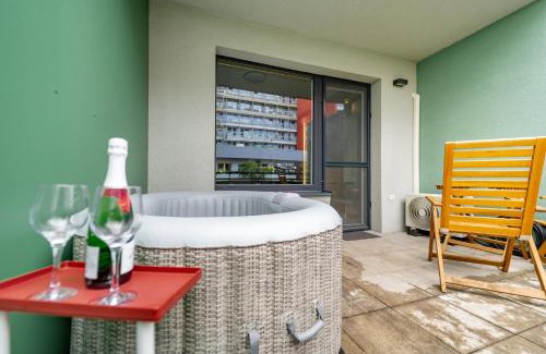 Kosice Old Town Apartment | AH Radnica Spa Jacuzzi