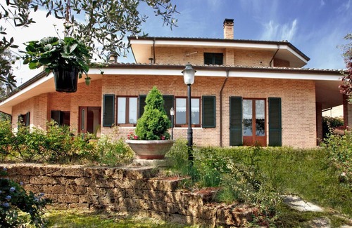 Monte Urano Bed & Breakfast | Ai Quattro Ulivi B&B
