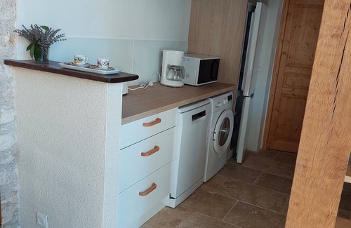 Montcuq House | Air-conditioned vacation home in the countryside with shared pool - 3 stars