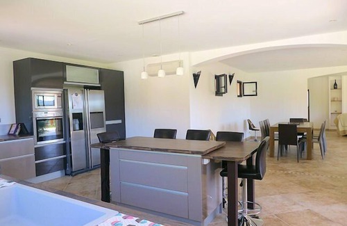 Correns House | Air-conditioned villa in Montfort-sur-Argens, Var, private pool with view.