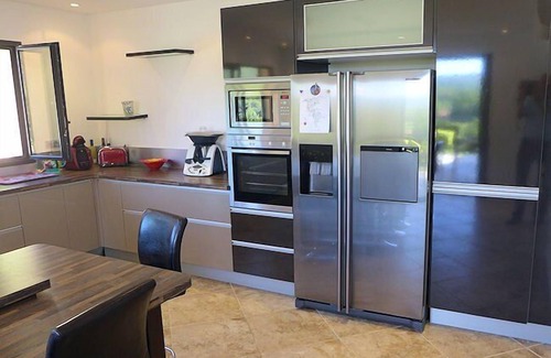 Correns House | Air-conditioned villa in Montfort-sur-Argens, Var, private pool with view.