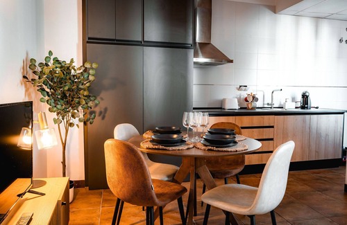 Cella Apartment | Air-conditioned apartment with wifi - QH Mirador San Cristobal 05