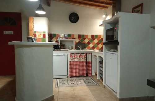Monteux Apartment | Air-conditioned cottage with pool at Mas de la restanque
