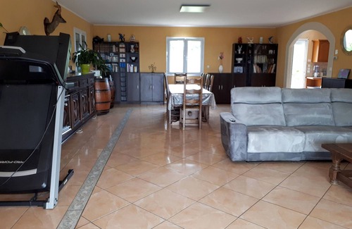 Sainte-Colombe-de-Duras House | Air-conditioned house with indoor swimming pool