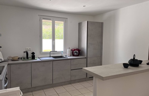 Cuxac-dʼAude House | Air-conditioned house with private pool 8 km from Narbonne