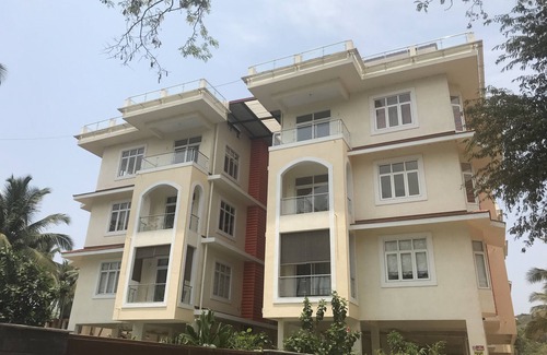Sainagar Apartment | Air Conditioned Modern 1 Bedroom + Living room apartment with 2 bathrooms