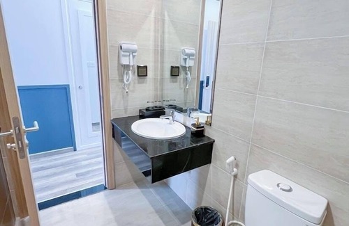 Duong To Hotel | Aira Boutique Hotel