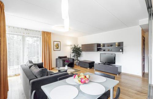 Kadriorg Apartment | Airhome - Quiet and Peace