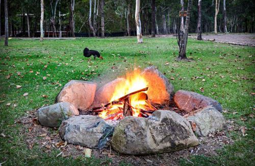 Woodwark Cabin | Airlie Beach Eco Cabins - Adults Only