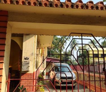 Kolkata House | Airport accommodation!