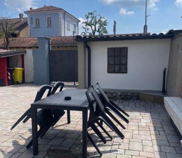 San Maurizio Canavese House | airport apartments camera relax