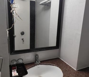 Dumdum Hotel | Airport City Hotel