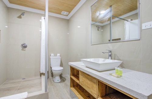 Piarco Hotel | Airport Suites Hotel