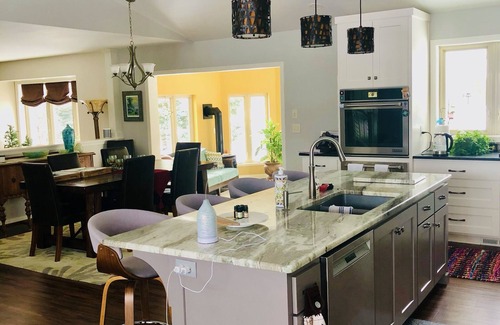 Butte Des Morts House | AirVenture 2025! Perfect retreat, family or business.