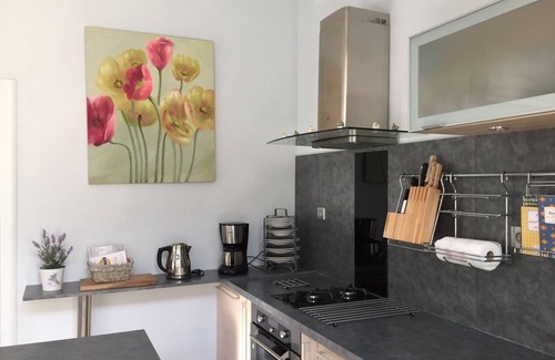 Peynier House | Aix countryside, gîte in the heart of an old village at the foot of Sainte Victoire