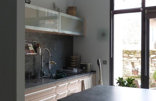 Peynier House | Aix countryside, gîte in the heart of an old village at the foot of Sainte Victoire