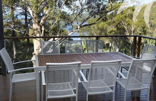 Smiths Lake House | Akama