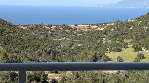 Neo Chorio Apartment | AKAMAS THRONE APARTMENTS