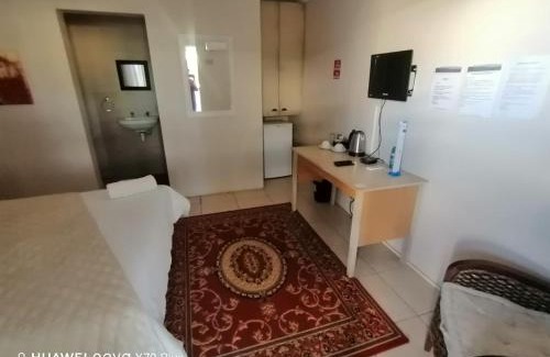 Calvinia Bed & Breakfast | Akkerdam Bed and Breakfast