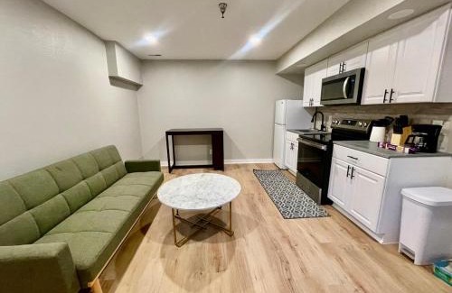 South Central Omaha Apartment | Aksarben Modern 1Bed ground level with parking