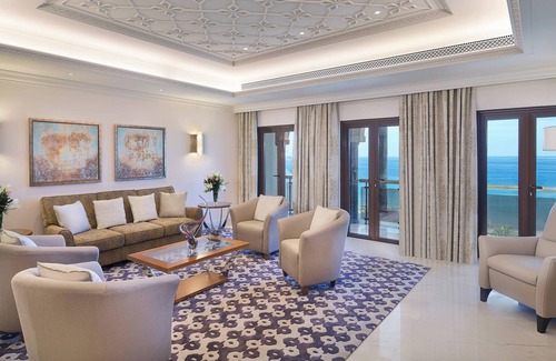 Al-Bustan Resort | Al Bustan Palace, a Ritz-Carlton Hotel