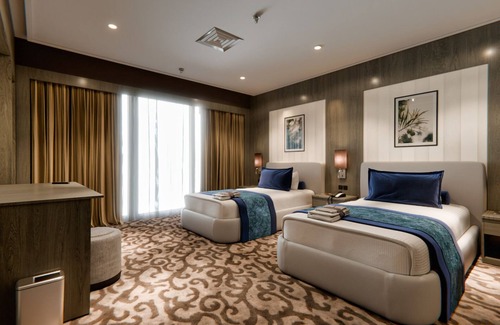 Kuwait City Hotel | Al Hamra Hotel Kuwait
