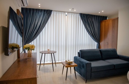 Ramallah Apartment | Al-Istiklal Suites
