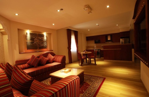 Al Muntazah Apartment | Al Liwan Suites Rawdat Al Khail