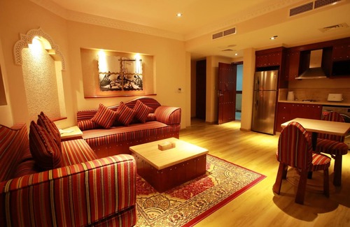 Al Muntazah Apartment | Al Liwan Suites Rawdat Al Khail