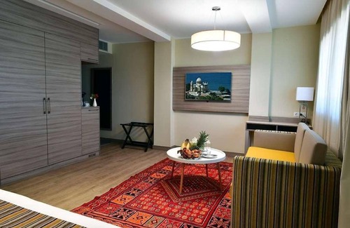 Bab Ezzouar Hotel | Al Naya Hotel