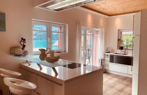 Brienz Apartment | Al Porto Fantastic Lake & Mountain View Apartment