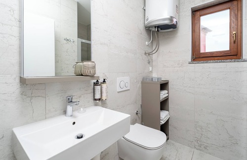 Novigrad Bed & Breakfast | Al Porto Suites