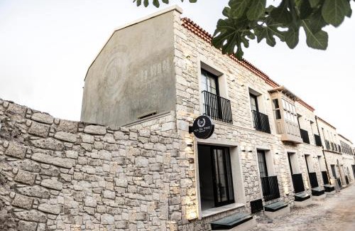 Gulbahce Mahallesi Hotel | Ala Da Vinci Hotel Alaçatı