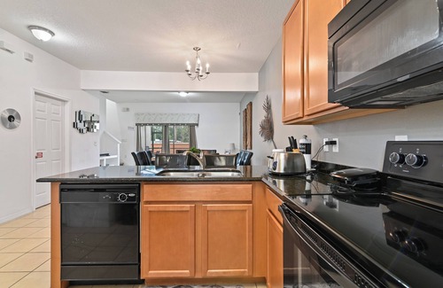 Seasons House | Aladin Cozy Bella Vida Kissimmee Disney