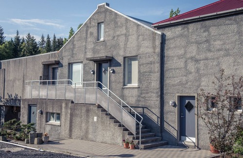 Mosfellsbaer Apartment | Alafoss Apartments-The Bridge