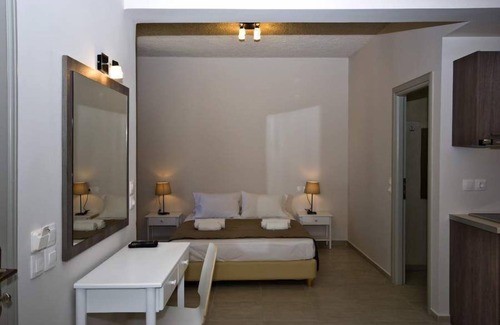 Agia Paraskevi House | Alafouzos Studios